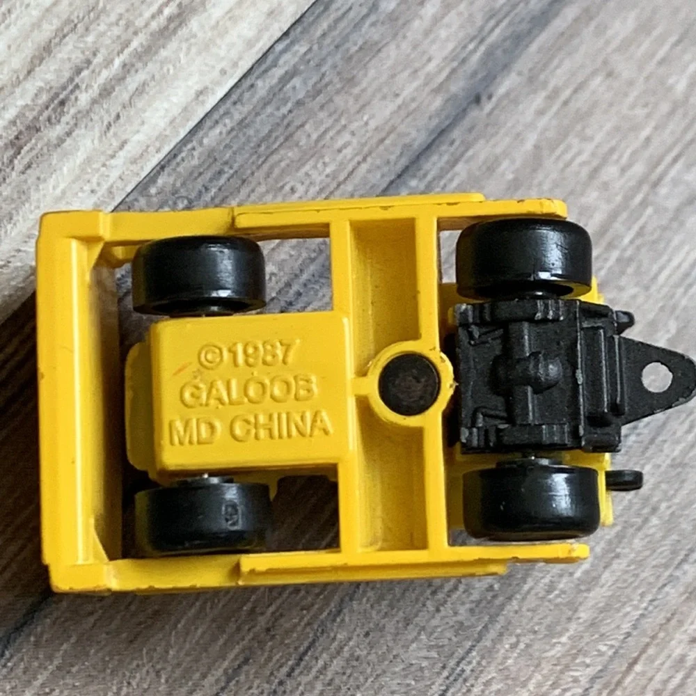 Vintage 1987 Galoob Micro Machines Micromachines Vehicle Plow Yellow 1980s Toy